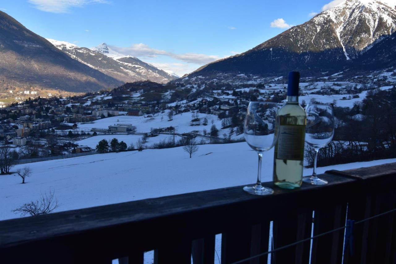 Cosy Chalet In Brig-Glis Zewnętrze zdjęcie